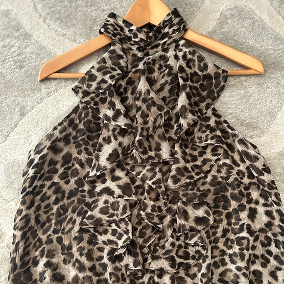 Ladies Forever 21 leopard top - Picture 2 of 6